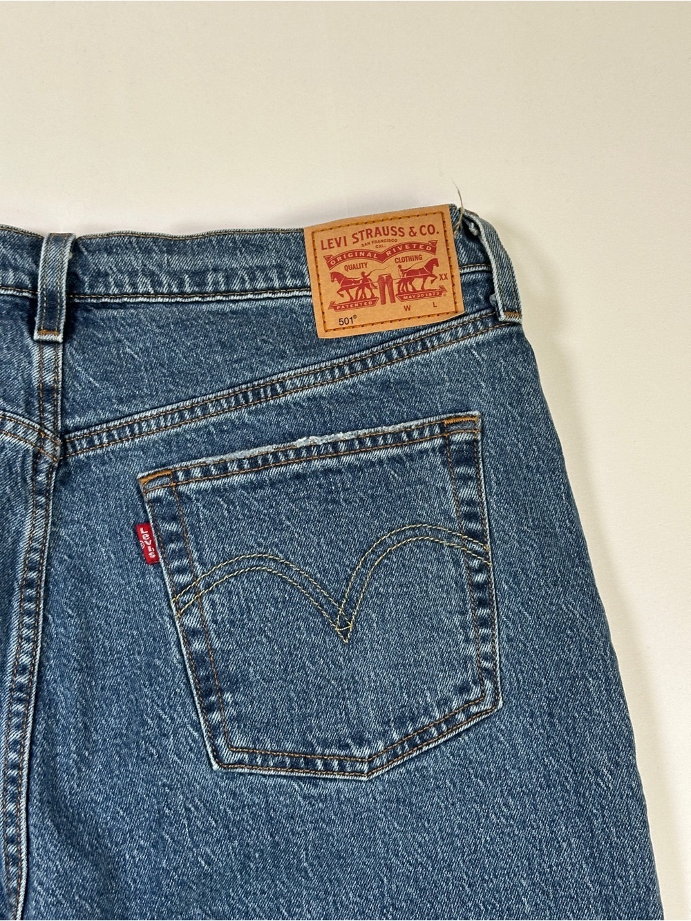 Levi’s 501 High Rise Straight Leg Denim Jeans Medium Wash Stretch W32 L30 90s - Picture 9 of 13